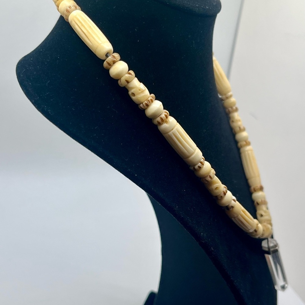 Vintage Bone Bead Necklace Sterling Silver Rock Crystal Quartz Pendant - Picture 10 of 13
